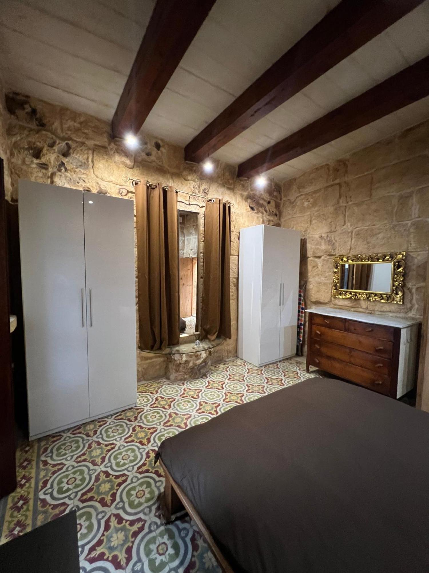 Traditional Maltese Home By Ma Properties St. Paul's Bay Exterior foto